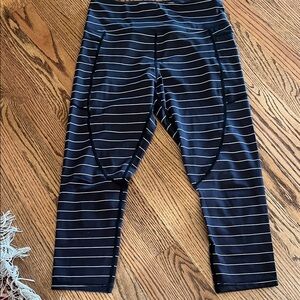Zyia black luxe leggings 24”